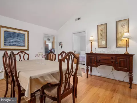 Dining - 834 Riverside Dr, Pasadena, MD 21122 photo 2 of 2