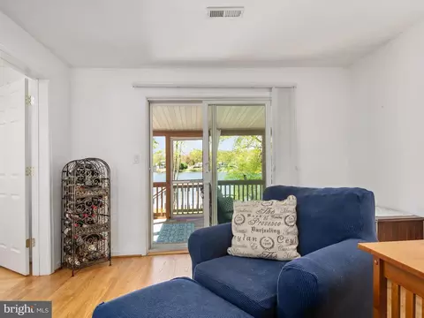 Living - 834 Riverside Dr, Pasadena, MD 21122 photo 3 of 3