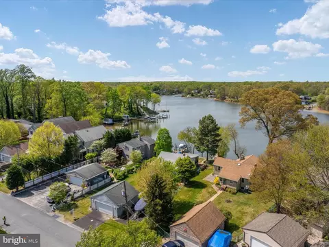 View/Area - 834 Riverside Dr, Pasadena, MD 21122 photo 5 of 22