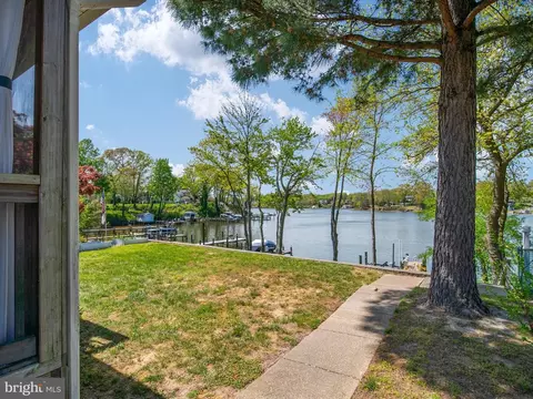View/Area - 834 Riverside Dr, Pasadena, MD 21122 photo 17 of 22