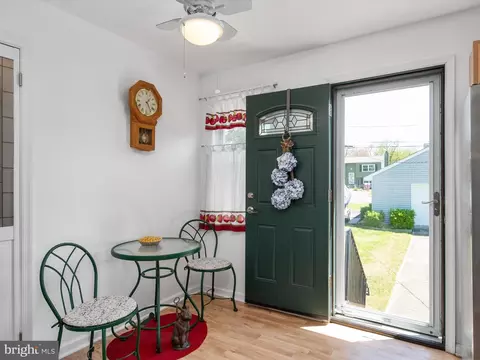 Entry Way - 834 Riverside Dr, Pasadena, MD 21122 photo 1 of 1