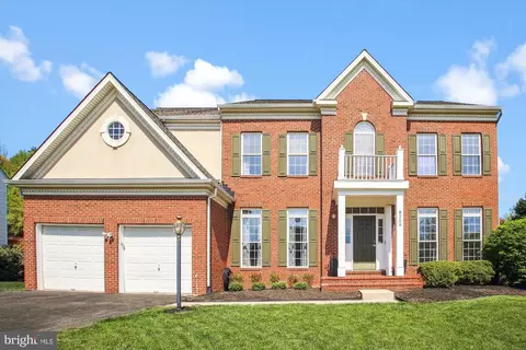 8209 Hortonia Point Dr, Millersville, MD 21108