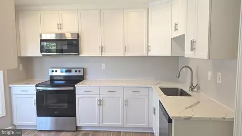 1469 Blockton Ct, Crofton, MD 21114