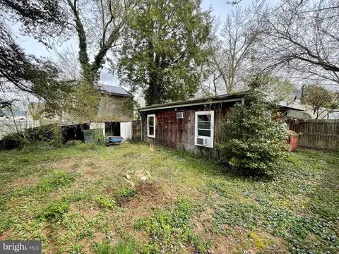 7722 Williams St, Pasadena, MD 21122 photo 7
