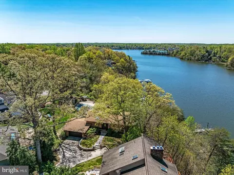 View/Area - 371 Broadview Ln, Annapolis, MD 21401 photo 13 of 15