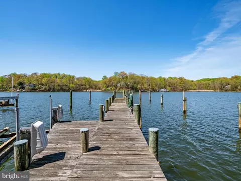 View/Area - 371 Broadview Ln, Annapolis, MD 21401 photo 5 of 15
