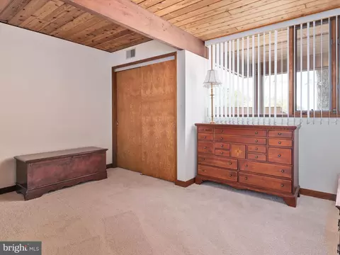 Bedroom - 371 Broadview Ln, Annapolis, MD 21401 photo 2 of 2