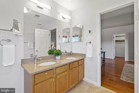 Bath - 3404 Barn House Dr, Edgewater, MD 21037 photo 4 of 6