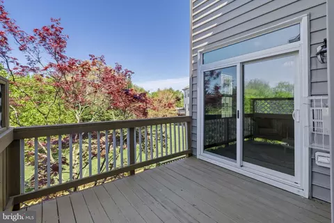 Exterior - 3404 Barn House Dr, Edgewater, MD 21037 photo 3 of 7