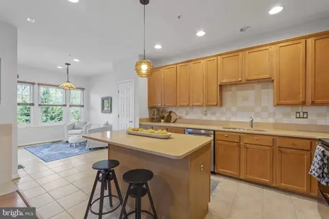 Kitchen - 3404 Barn House Dr, Edgewater, MD 21037 photo 3 of 4