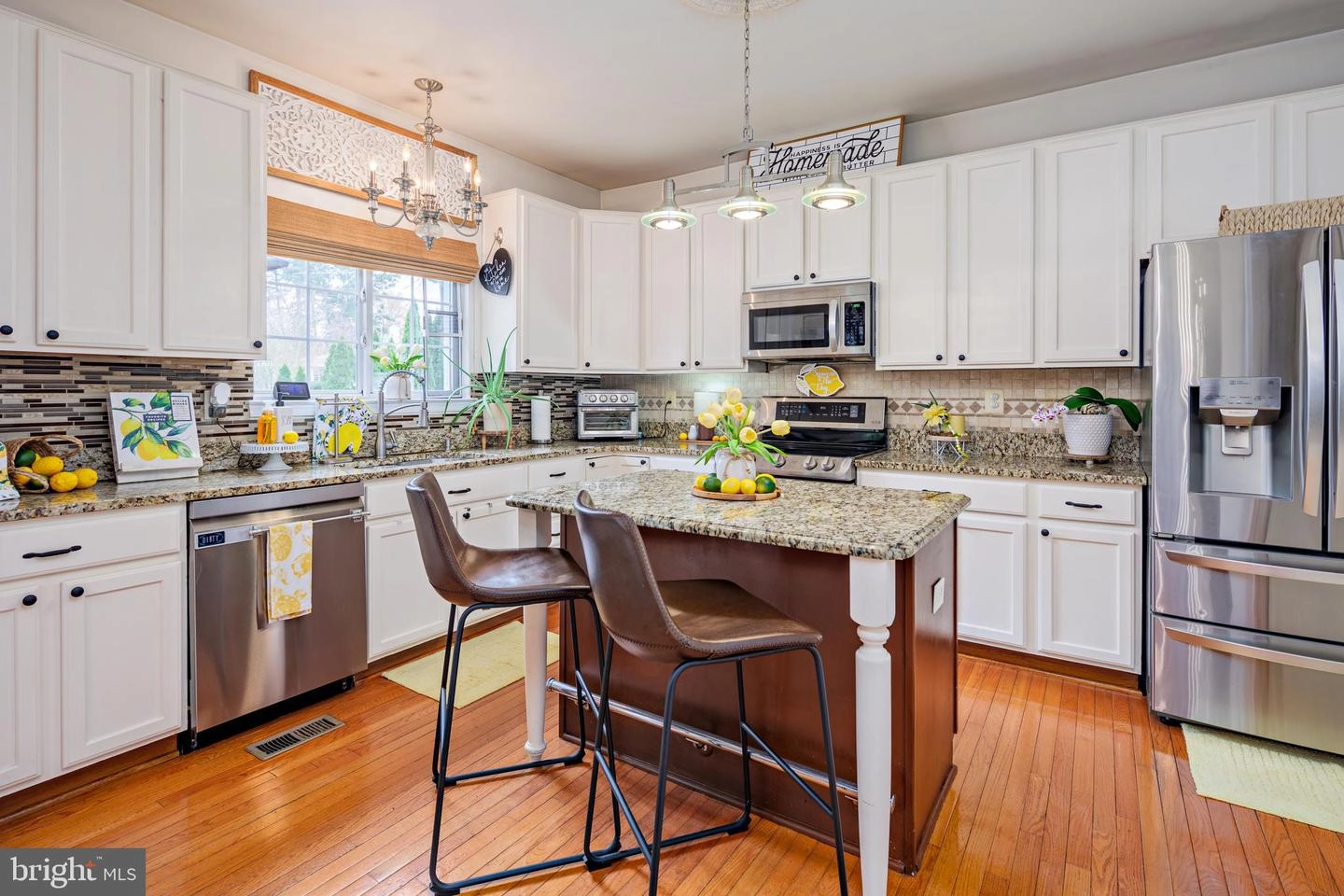 Kitchen - 8011 Carlean Ct, Pasadena, MD 21122 photo 1 of 6