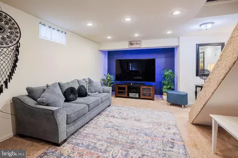 Living - 8011 Carlean Ct, Pasadena, MD 21122 photo 9 of 9