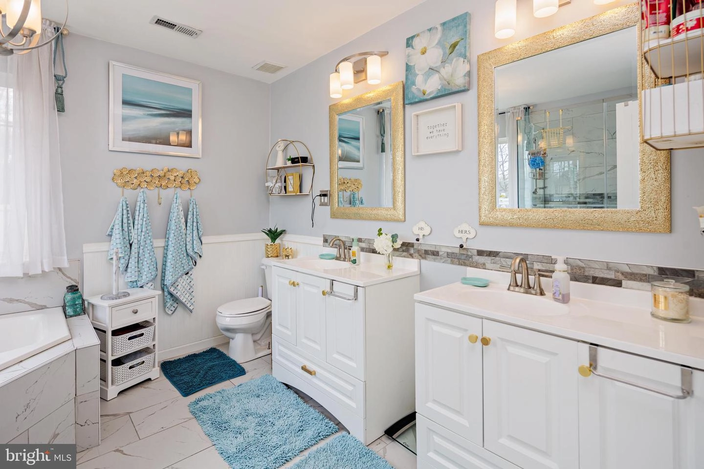 Bath - 8011 Carlean Ct, Pasadena, MD 21122 photo 4 of 7