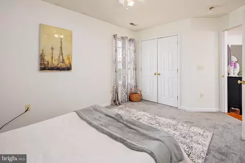 Bedroom - 8011 Carlean Ct, Pasadena, MD 21122 photo 5 of 8