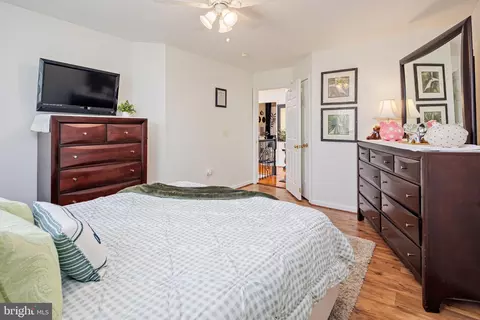 Bedroom - 8011 Carlean Ct, Pasadena, MD 21122 photo 8 of 8
