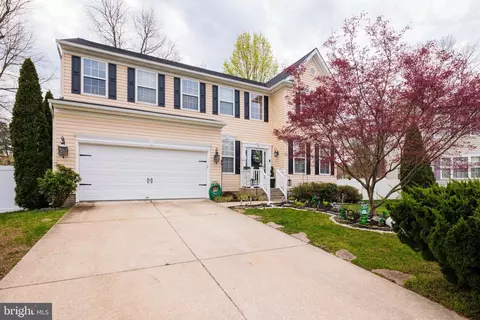 8011 Carlean Ct, Pasadena, MD 21122