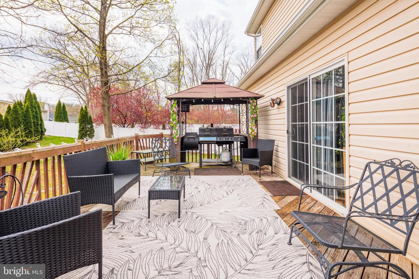 Exterior - 8011 Carlean Ct, Pasadena, MD 21122 photo 8 of 8