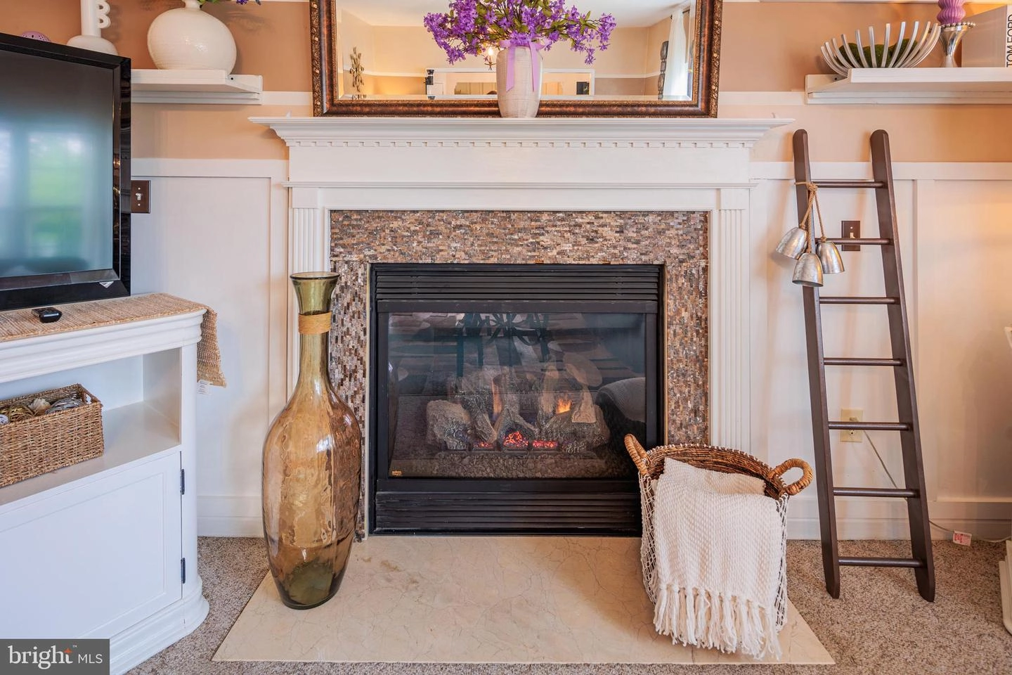Living - 8011 Carlean Ct, Pasadena, MD 21122 photo 6 of 9