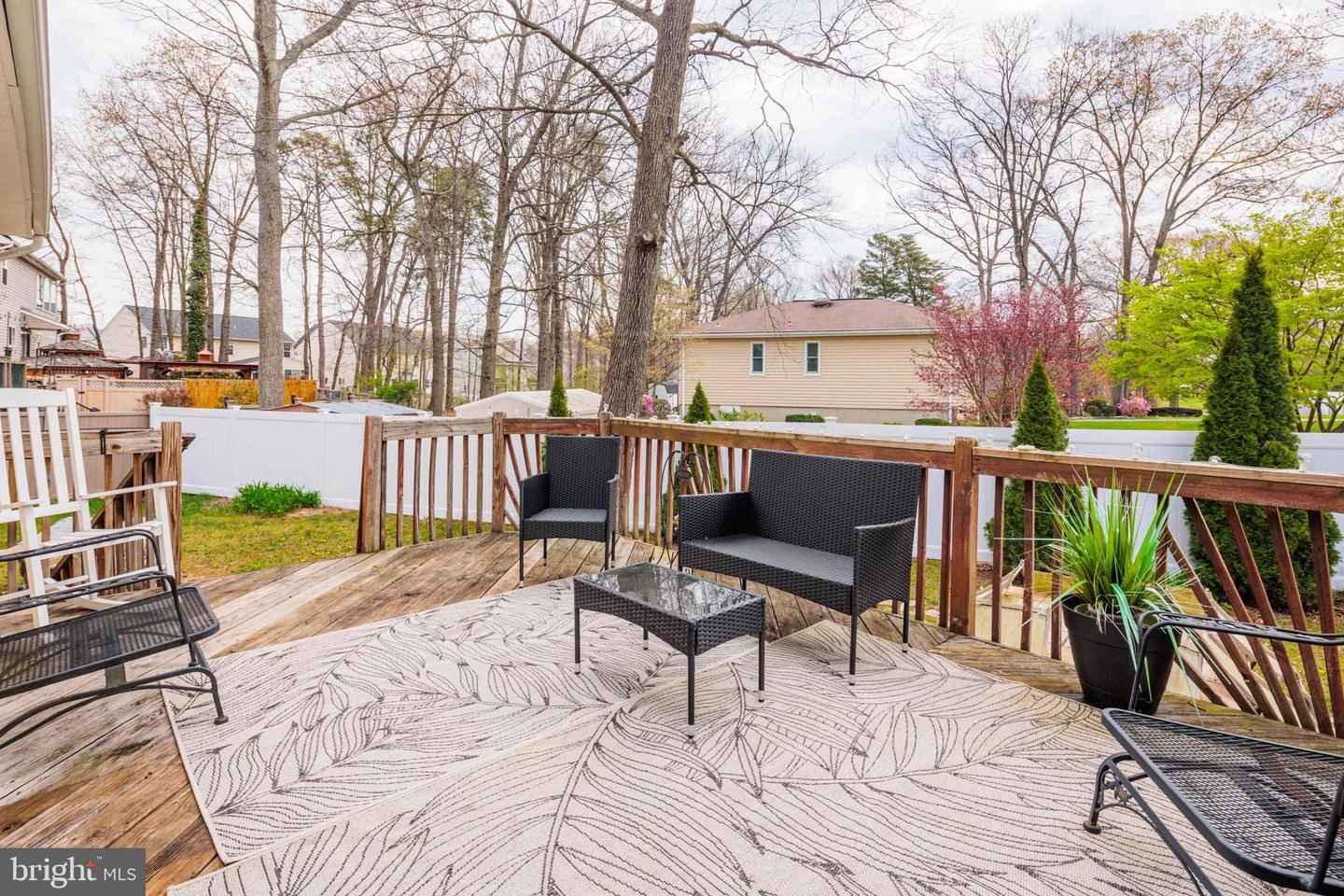 Exterior - 8011 Carlean Ct, Pasadena, MD 21122 photo 7 of 8