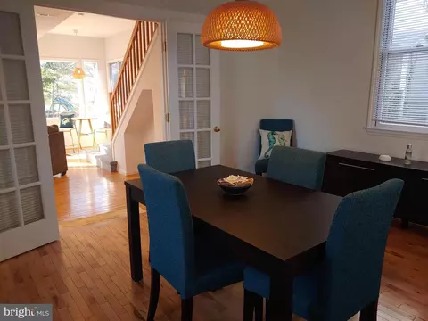 Dining - 614 Laurel Dr, Pasadena, MD 21122 photo 4 of 4
