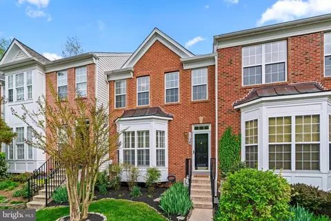 1158 August Dr, Annapolis, MD 21403