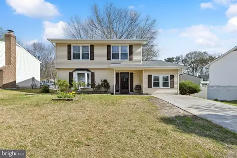 1402 Macedonia Dr, Hanover, MD 21076