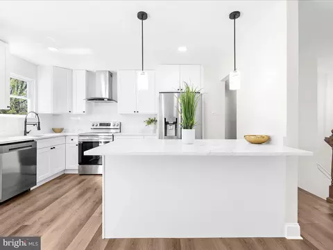 Kitchen - 1003 Tyler Ave, Annapolis, MD 21403 photo 2 of 4