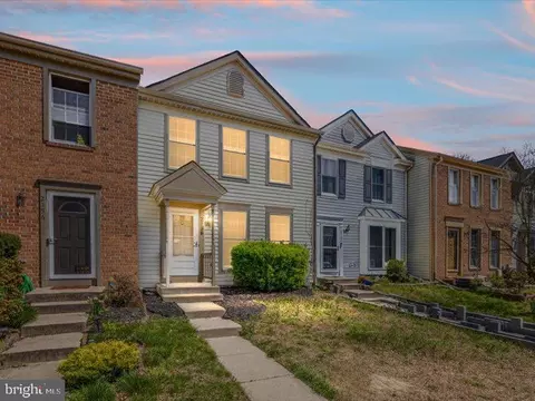 2154 Commissary Cir, Odenton, MD 21113