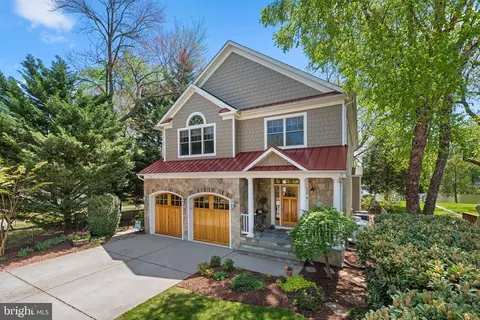 478 Lakeside Dr, Arnold, MD 21012 photo 3
