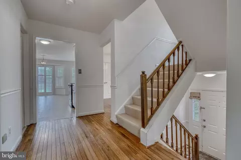 Entry Way - 1000 Broderick Ct, Crofton, MD 21114 photo 2 of 4