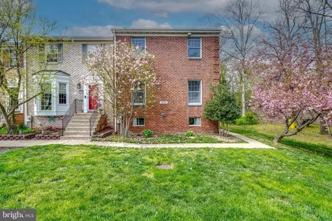 1000 Broderick Ct, Crofton, MD 21114