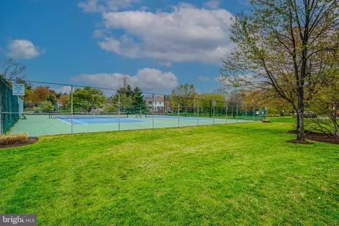 View/Area - 1000 Broderick Ct, Crofton, MD 21114 photo 2 of 4