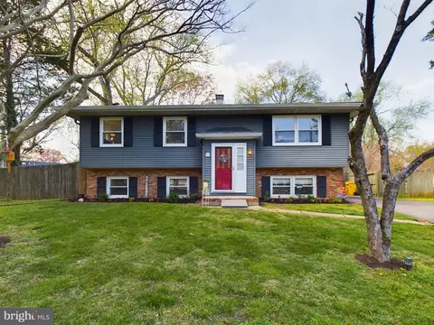102 Lee Dr, Annapolis, MD 21403