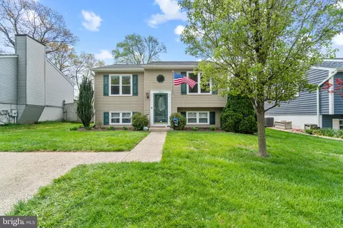 1006 4th St, Glen Burnie, MD 21060