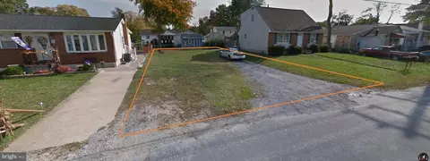 13 Highland Road, Glen Burnie, MD 21060