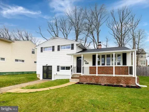 722 Delmar Ave, Glen Burnie, MD 21061
