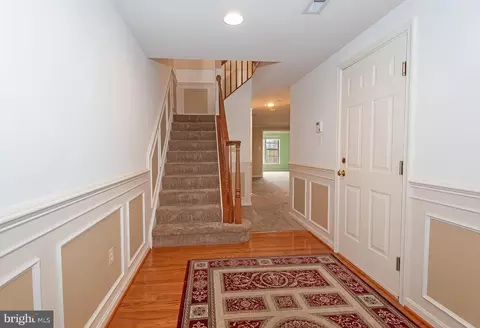 Entry Way - 2012 Dalewood Ct, Crofton, MD 21114 photo 3 of 3