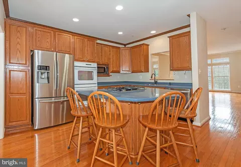Kitchen - 2012 Dalewood Ct, Crofton, MD 21114 photo 2 of 3