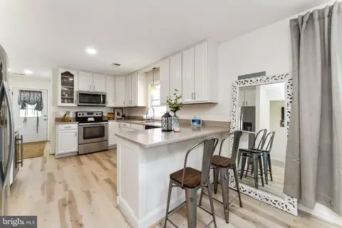 1170 Maple Ave, Shady Side, MD 20764