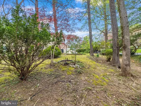 Exterior - 1301 Old Pine Ct, Annapolis, MD 21409 photo 8 of 9