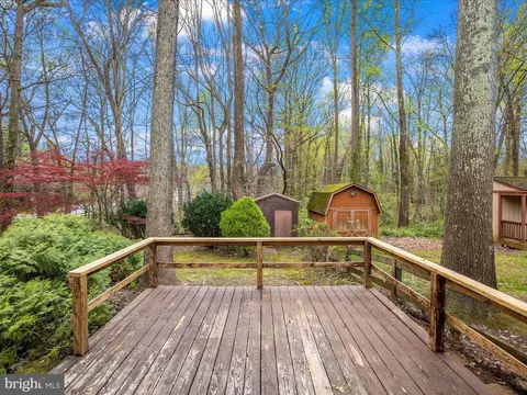 Exterior - 1301 Old Pine Ct, Annapolis, MD 21409 photo 6 of 9