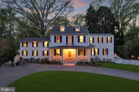 4566 Solomons Island Rd, Harwood, MD 20776
