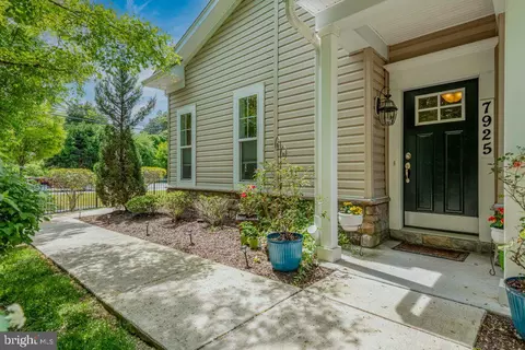 7925 Bertie Ct #7, Pasadena, MD 21122 photo 3