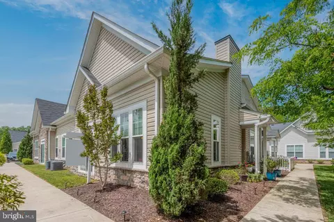 7925 Bertie Ct #7, Pasadena, MD 21122 photo 4
