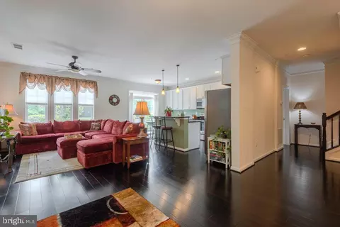 7925 Bertie Ct #7, Pasadena, MD 21122 photo 11