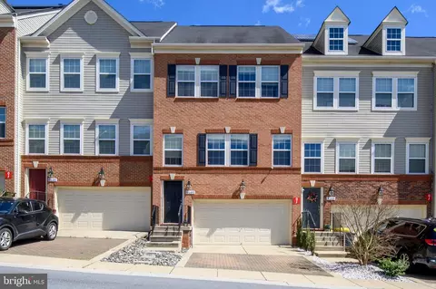 8607 Stone Hill Ln, Laurel, MD 20724