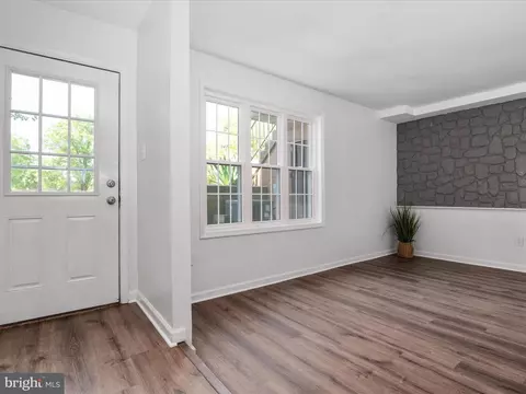 1468 Lowell Ct, Crofton, MD 21114 photo 9