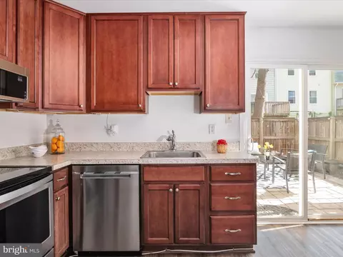 1468 Lowell Ct, Crofton, MD 21114 photo 12