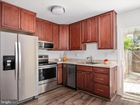 1468 Lowell Ct, Crofton, MD 21114 photo 11