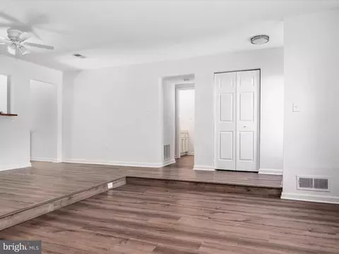 1468 Lowell Ct, Crofton, MD 21114 photo 8
